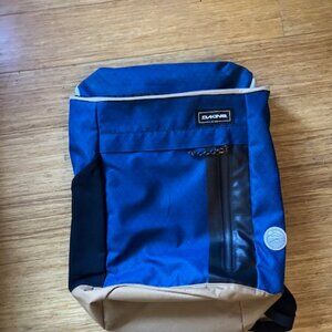 Dakine blue back pack